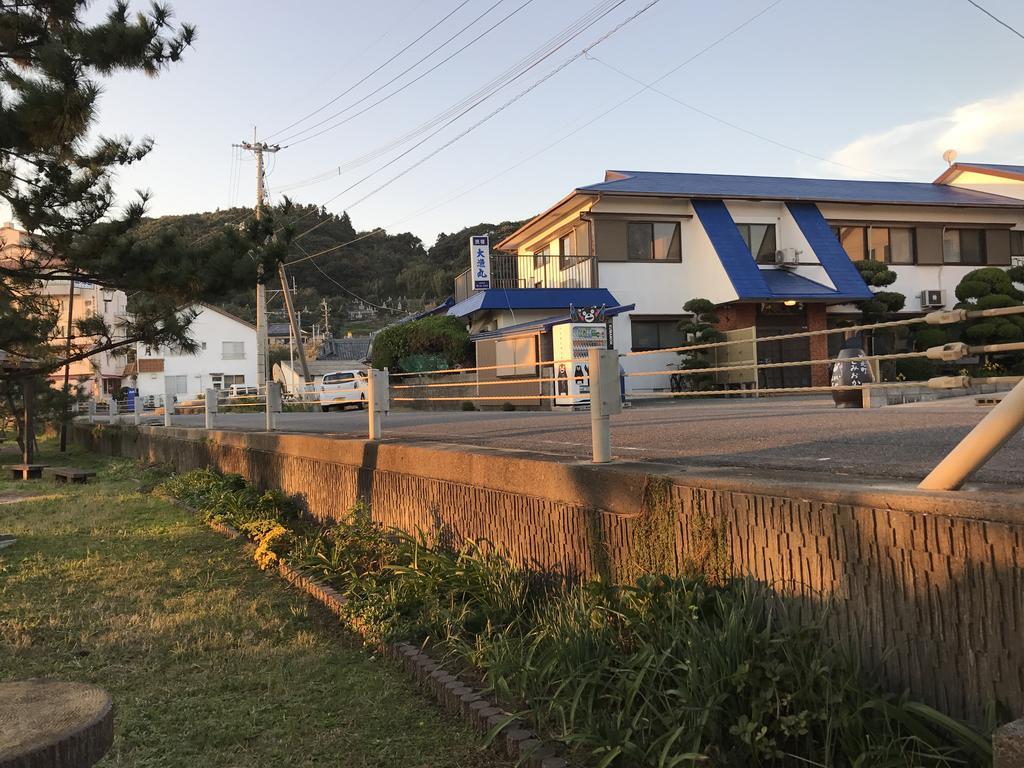 Minshuku Tairyoumaru Amakusa  Exteriör bild